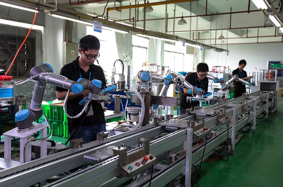 如果想改變年輕人對工廠的想法，工業(yè)制造業(yè)必須要做出改變